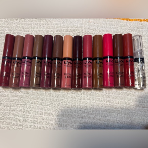 BRAND NEW nyx butter gloss - Picture 2 of 2